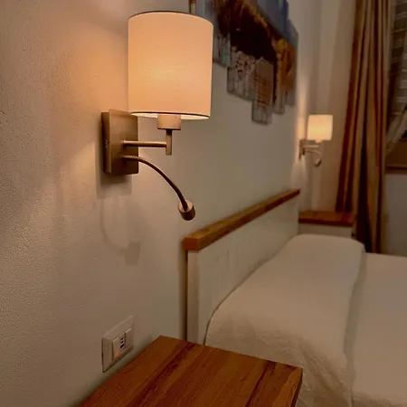 Apart Otel La Rosa Chiaramonte Gulfi