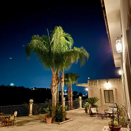 La Rosa 4* Chiaramonte Gulfi