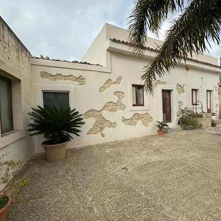 Apartmanhotel La Rosa 4*