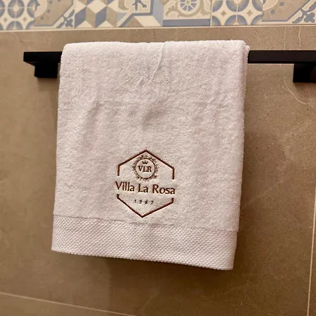 La Rosa Apartmanhotel Chiaramonte Gulfi